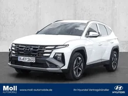 Weiss Gebraucht 2024 Hyundai Tucson Trend SUV | 34.590 € (Guter Preis)