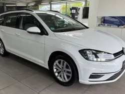 Weiß Gebraucht 2020 VW Golf VII Comfortline Kombi | 15.990 € (Superpreis)