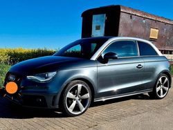 Grau Gebraucht 2012 Audi A1 S-Line Kleinwagen | 9.999 € (Fairer Preis)