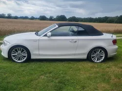 Weiß Gebraucht 2010 BMW 120 Cabriolet Performance Cabrio | 7.990 € (Fairer Preis)