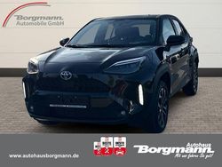 Schwarz Gebraucht 2024 Toyota Yaris Cross Team SUV | 27.490 € (Etwas zu teuer)