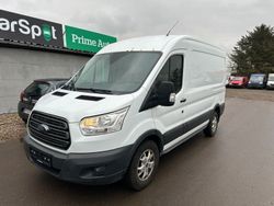 Weiß Gebraucht 2019 Ford Transit Trend Van / Kleinbus | 9.200 € (Guter Preis)