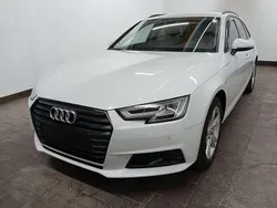 Gletscherweiss Gebraucht 2018 Audi A4 Sport Kombi | 19.990 € (Fairer Preis)
