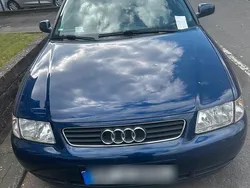 Blau Gebraucht 1999 Audi A3 Kleinwagen | 750 € (Superpreis)