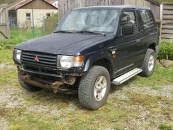 Blau Gebraucht 1995 Mitsubishi Pajero SUV | 2.950 €