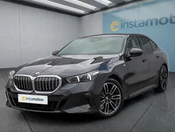 Schwarz Gebraucht 2024 BMW 520 Limousine | 54.949 € (Guter Preis)