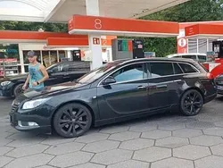 Schwarz Gebraucht 2009 Opel Insignia Kombi | 5.998 € (Etwas zu teuer)