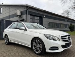 Weiß Gebraucht 2014 Mercedes E300 Limousine | 17.900 € (Fairer Preis)