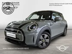 Moonwalk grey Gebraucht 2022 Mini Cooper SE Hatch Kleinwagen | 15.690 € (Guter Preis)