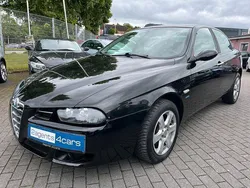 Schwarz Gebraucht 2004 Alfa Romeo 156 Distinctive Limousine | 3.980 €