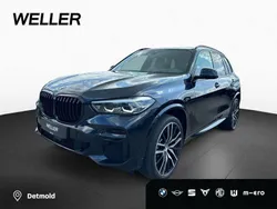 Carbonschwarz (schwarz) Gebraucht 2021 BMW X5 M Sport SUV | 53.850 € (Superpreis)