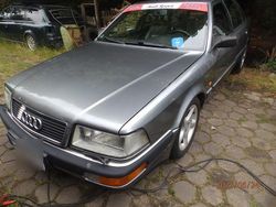 Silber Gebraucht 1989 Audi V8 Limousine | 5.500 €