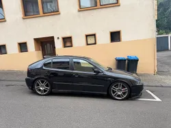 Schwarz Gebraucht 2000 Seat Leon Limousine | 1.899 € (Fairer Preis)