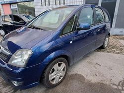 Blau Gebraucht 2009 Opel Meriva Innovation Van / Kleinbus | 3.500 € (Fairer Preis)