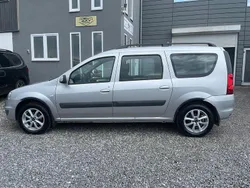 Grau Gebraucht 2009 Dacia Logan Lauréate Limousine | 2.990 € (Fairer Preis)