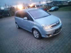 Blau Gebraucht 2009 Opel Meriva Edition Van / Kleinbus | 2.500 € (Fairer Preis)