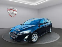 Schwarz Gebraucht 2022 Ford Focus Kombi | 13.990 € (Guter Preis)