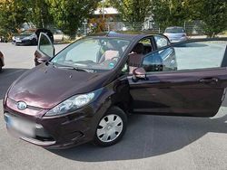 Violet Gebraucht 2009 Ford Fiesta Kleinwagen | 2.899 €