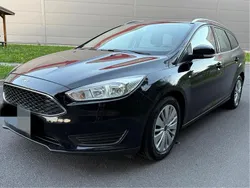 Schwarz Gebraucht 2016 Ford Focus Trend Kombi | 3.999 € (Fairer Preis)