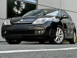 Schwarz Gebraucht 2010 Renault Laguna III Dynamique Kombi | 2.992 € (Guter Preis)