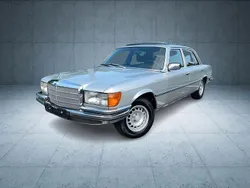 Silber Gebraucht 1977 Mercedes 450 Limousine | 15.500 €