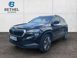 Schwarzmagic Gebraucht 2022 Skoda Karoq Tour SUV | 23.990 € (Guter Preis)