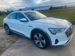 Weiß Gebraucht 2021 Audi e-tron Advanced SUV | 39.999 €