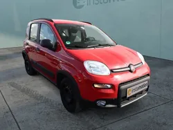 Rot Gebraucht 2021 Fiat Panda 4x4 Wild Kleinwagen | 15.288 € (Fairer Preis)
