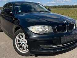 Schwarz Gebraucht 2011 BMW 116 Sport Line Kleinwagen | 4.240 € (Guter Preis)