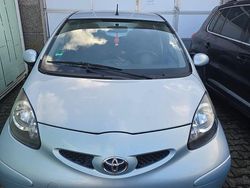 Blau Gebraucht 2005 Toyota Aygo Kleinwagen | 2.850 € (Fairer Preis)
