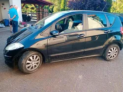 Schwarz Gebraucht 2009 Mercedes A180 Elegance Kleinwagen | 2.900 € (Teuer)