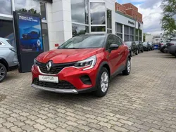 Dezirrot metallic, black pear Gebraucht 2023 Renault Captur Equilibre SUV | 17.998 € (Guter Preis)