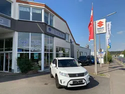 Weiß Gebraucht 2017 Suzuki Vitara Club SUV | 11.990 € (Fairer Preis)