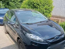 Schwarz Gebraucht 2011 Ford Fiesta Kleinwagen | 1.750 €