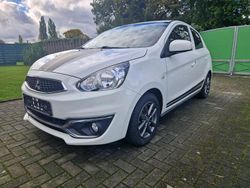 Weiß Gebraucht 2017 Mitsubishi Space Star Limousine | 4.000 € (Etwas zu teuer)