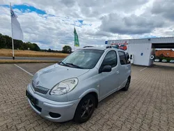 Silber Gebraucht 2005 Toyota Yaris Sol Kombi | 2.950 € (Fairer Preis)
