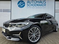 Schwarz Gebraucht 2020 BMW 320 Luxury Line Kombi | 22.977 € (Guter Preis)