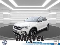 Ascotgrau (grey), solid Gebraucht 2024 VW T-Roc Style SUV | 35.900 € (Teuer)