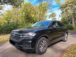 Schwarz Gebraucht 2018 VW Touareg SUV | 32.500 € (Fairer Preis)