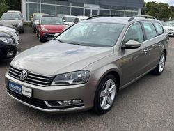 Braun Gebraucht 2013 VW Passat Comfortline Kombi | 8.999 € (Fairer Preis)