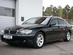 Black sapphire metallic Gebraucht 2007 BMW 740 Limousine | 12.600 € (Fairer Preis)