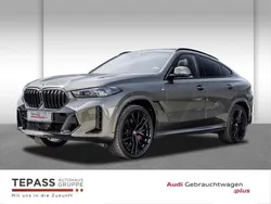 Grau Gebraucht 2023 BMW X6 M Sport SUV | 86.980 € (Teuer)