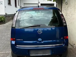 Blau Gebraucht 2007 Opel Meriva Van / Kleinbus | 1.200 € (Teuer)