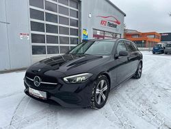 Obsidianschwarz Gebraucht 2022 Mercedes C220 Avantgarde Kombi | 19.999 € (Guter Preis)