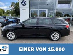 Schwarz metallic Gebraucht 2022 Skoda Octavia Kombi | 24.780 € (Fairer Preis)
