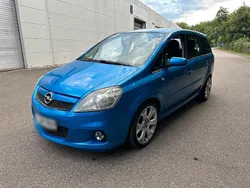 Blau Gebraucht 2009 Opel Zafira OPC Van / Kleinbus | 5.490 €