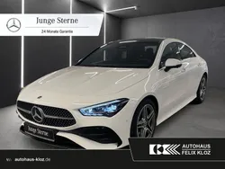 Weiß Gebraucht 2024 Mercedes CLA220 AMG Limousine | 44.900 € (Teuer)