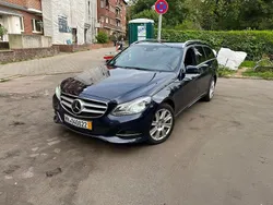 Blau Gebraucht 2015 Mercedes E220 Edition Limousine | 14.000 € (Superpreis)