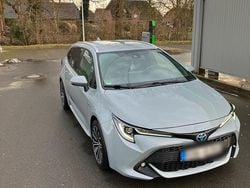 Andere farben Gebraucht 2021 Toyota Corolla Hybrid Kombi | 19.900 €