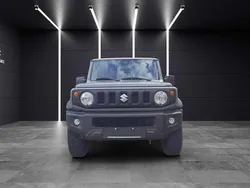 Grau Gebraucht 2023 Suzuki Jimny SUV | 29.900 € (Fairer Preis)